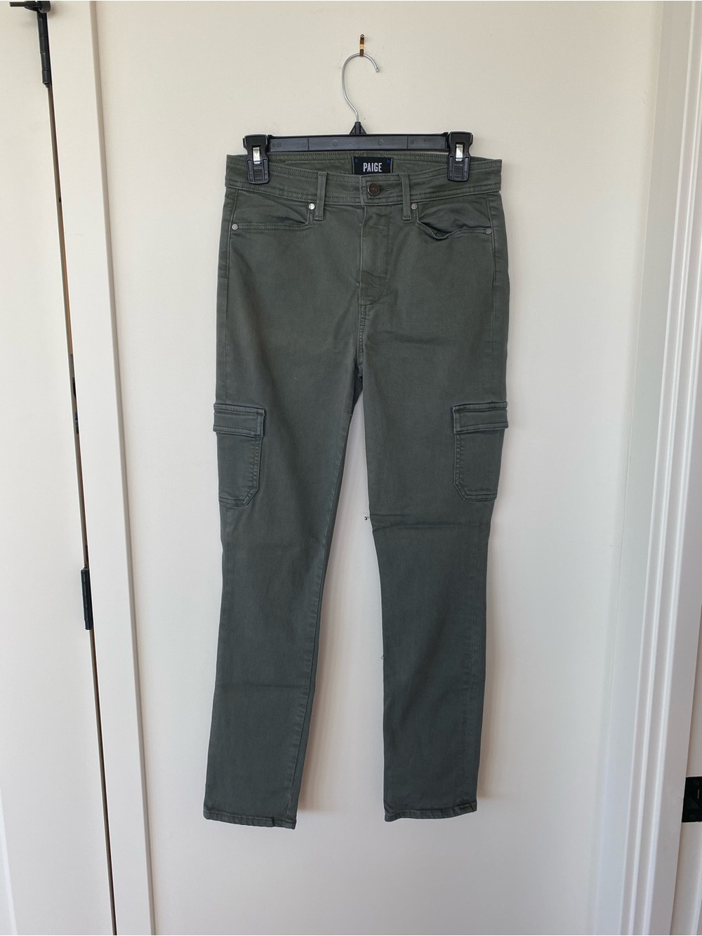 PAIGE Hoxton Skinny Cargo Jeans. Stretch Denim. Size 27